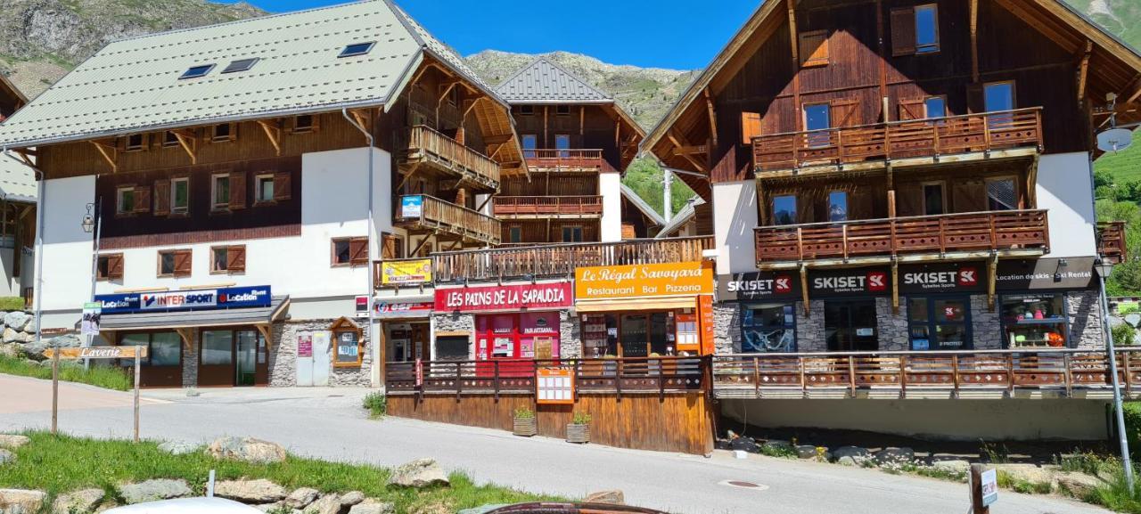 Agréable appartement de 6 pers au pieds des pistes ,wifi gratuit à Saint-Sorlin-d'Arves labelise 3 étoiles au gîte de France Saint-Sorlin-dʼArves Exterior foto