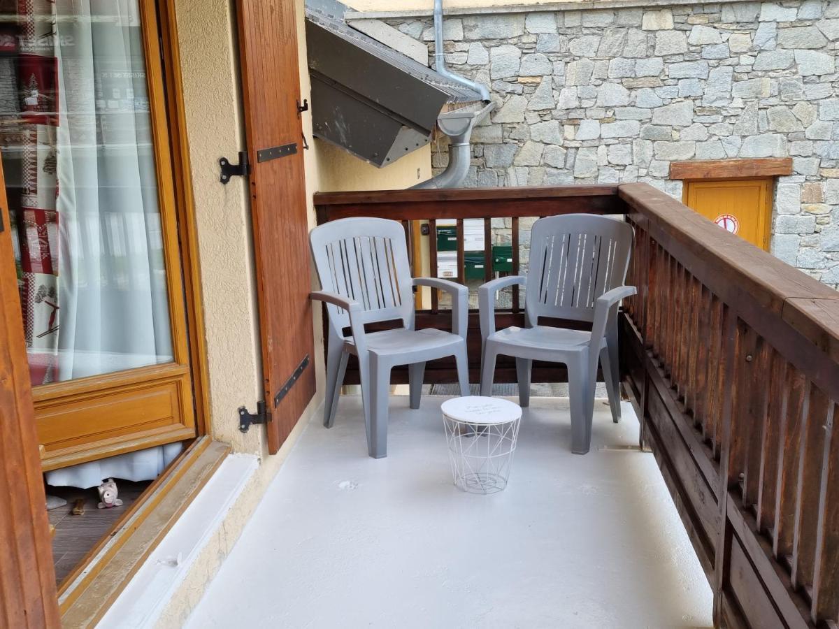 Agréable appartement de 6 pers au pieds des pistes ,wifi gratuit à Saint-Sorlin-d'Arves labelise 3 étoiles au gîte de France Saint-Sorlin-dʼArves Exterior foto