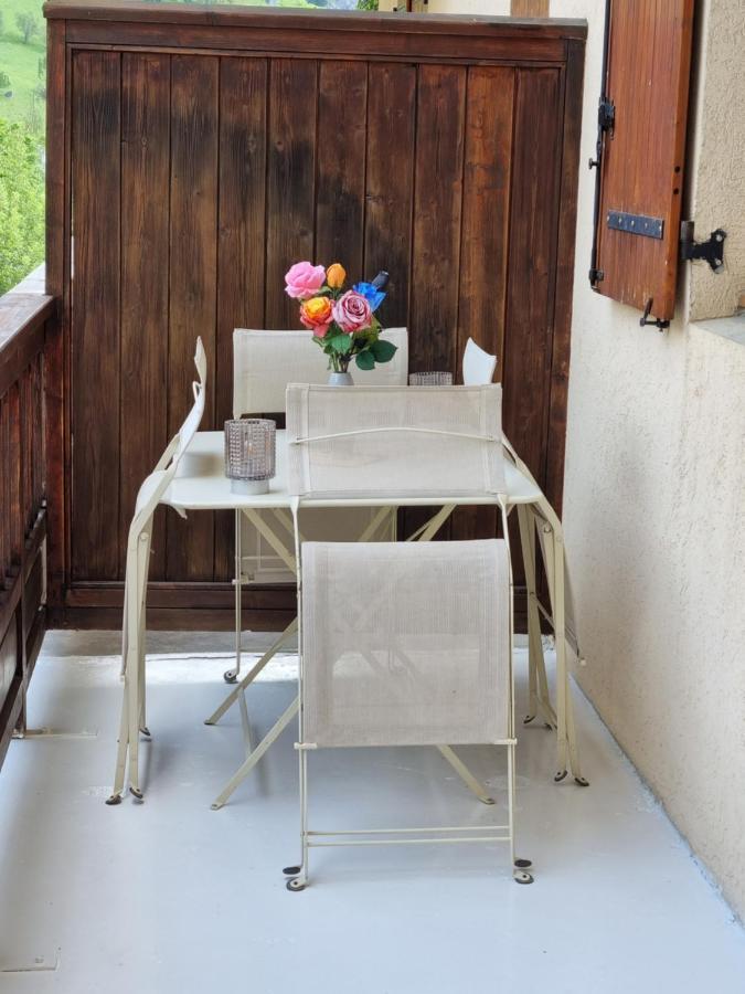 Agréable appartement de 6 pers au pieds des pistes ,wifi gratuit à Saint-Sorlin-d'Arves labelise 3 étoiles au gîte de France Saint-Sorlin-dʼArves Exterior foto