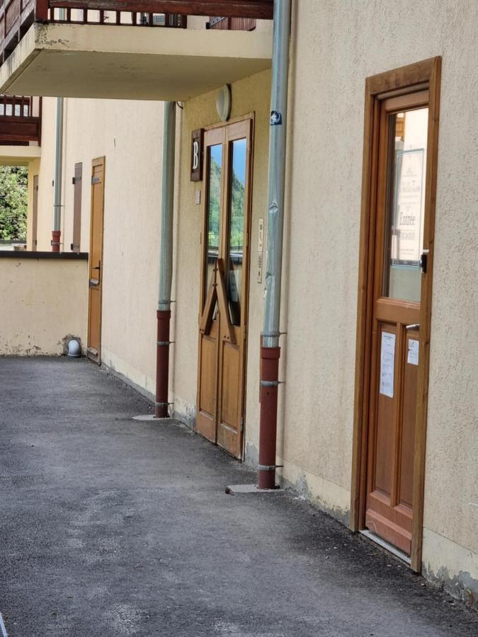 Agréable appartement de 6 pers au pieds des pistes ,wifi gratuit à Saint-Sorlin-d'Arves labelise 3 étoiles au gîte de France Saint-Sorlin-dʼArves Exterior foto