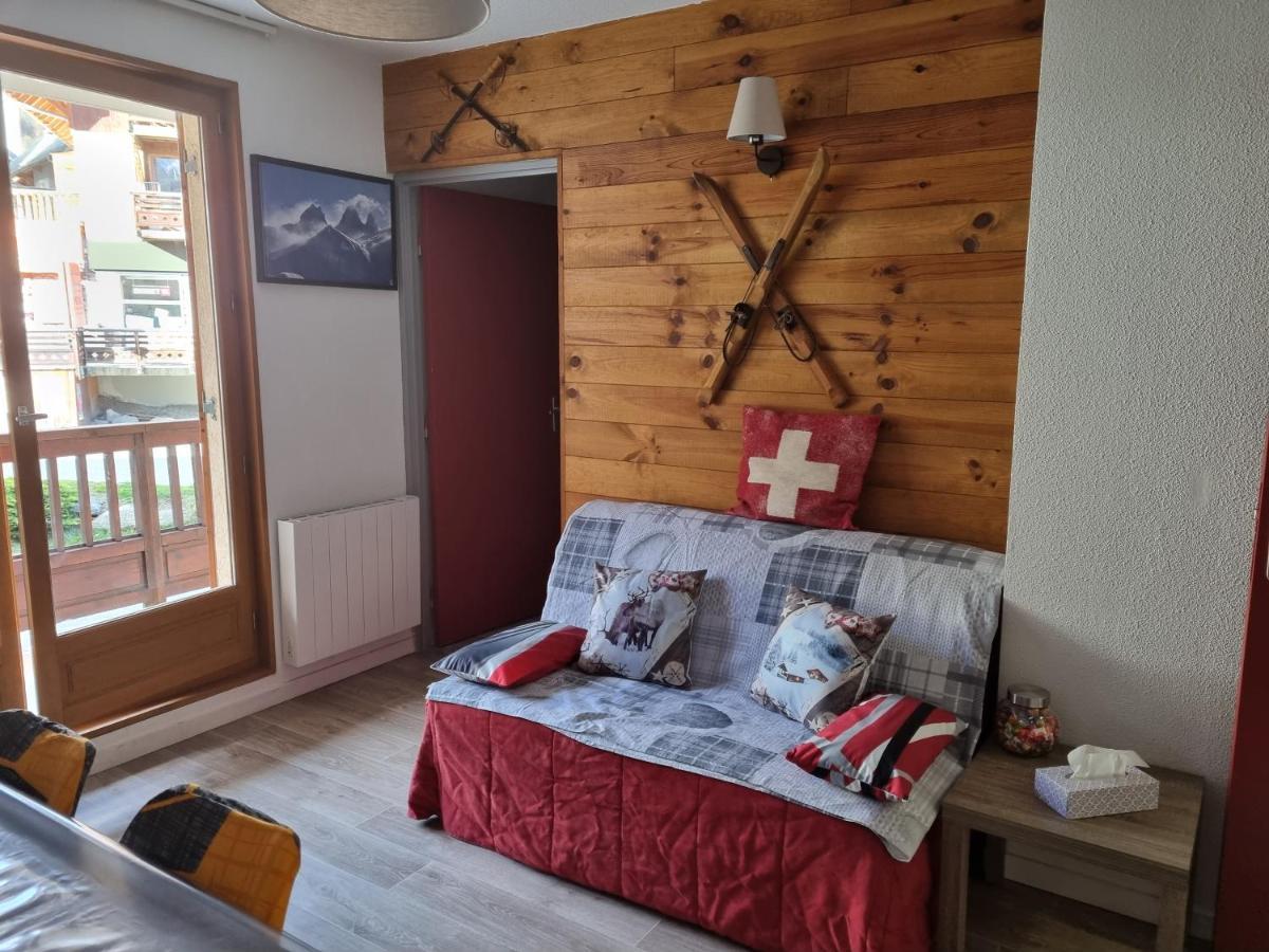 Agréable appartement de 6 pers au pieds des pistes ,wifi gratuit à Saint-Sorlin-d'Arves labelise 3 étoiles au gîte de France Saint-Sorlin-dʼArves Exterior foto