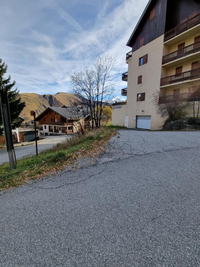 Agréable appartement de 6 pers au pieds des pistes ,wifi gratuit à Saint-Sorlin-d'Arves labelise 3 étoiles au gîte de France Saint-Sorlin-dʼArves Exterior foto